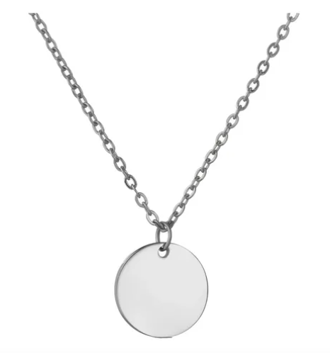 Collar de plata con dije redondo