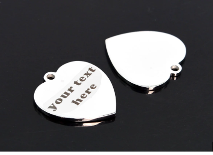 Collar de plata con dije corazón