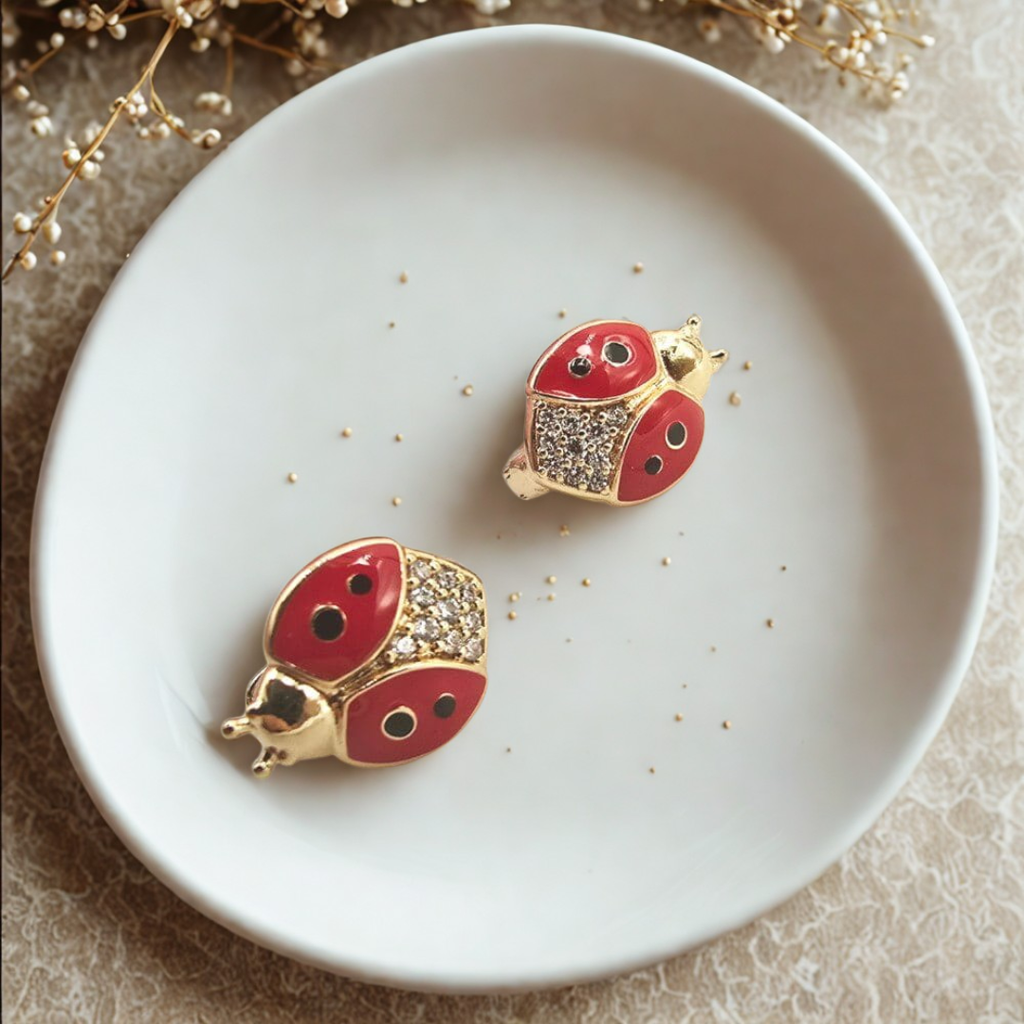 Aretes de mariquitas