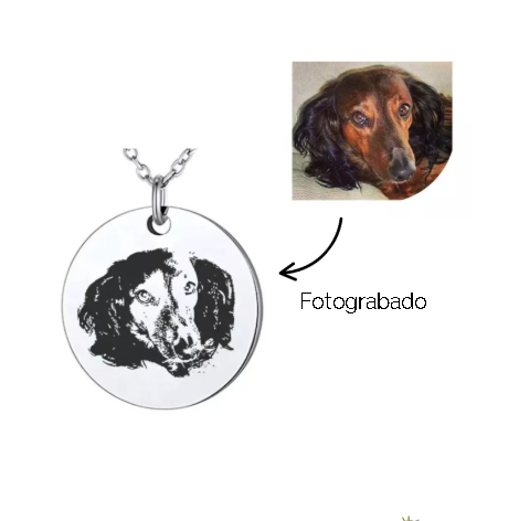 Collar de plata con dije redondo